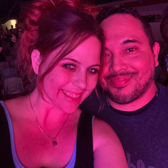 Meet your Posher, Casie - Picture 6 of 13